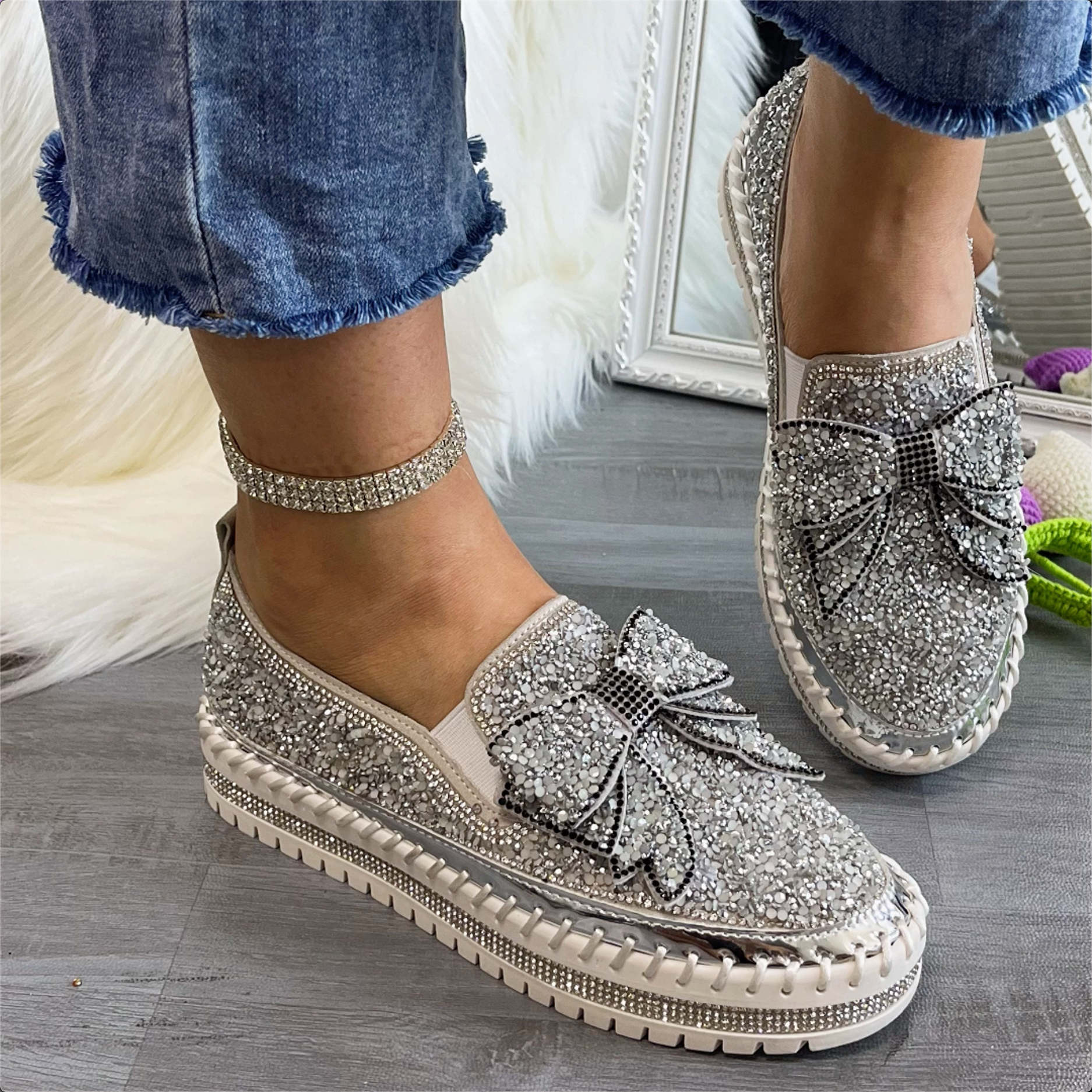 Shining Rhinestone Slipon Thick Botton Casual Ladies Crystal Shoes